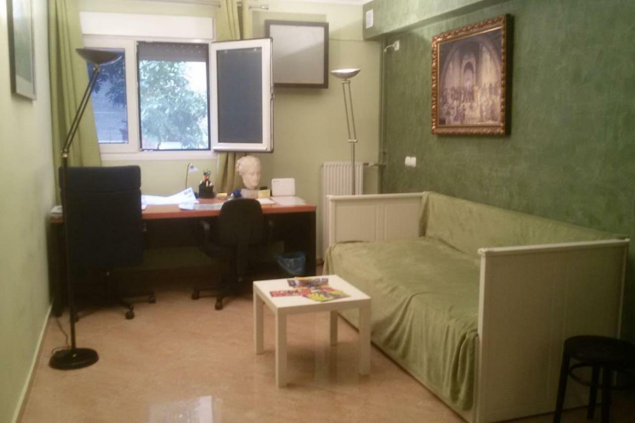 Quiet Apartment In Plaka Atina Dış mekan fotoğraf